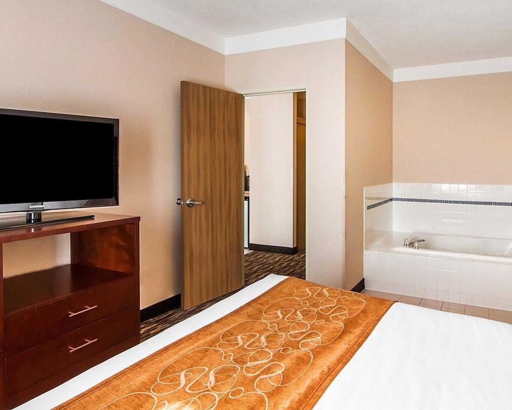 Comfort Suites Салем Екстериор снимка
