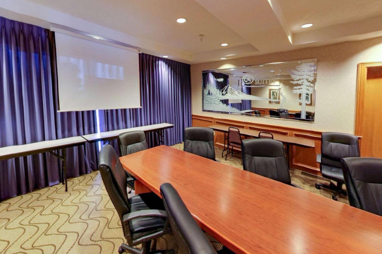 Comfort Suites Салем Екстериор снимка